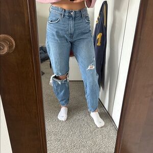 Abercrombie & Fitch Light Blue Distressed 80’s Mom High Rise Jeans